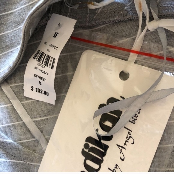 LF indikah dress 8 - Picture 3 of 3